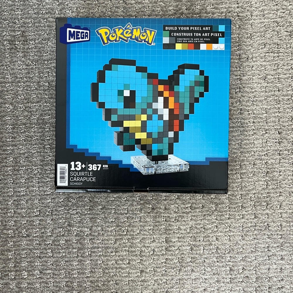 Mega Pokémon Squirtle Pixel Art Toy - Blue and Black